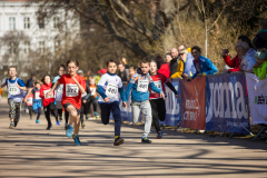 web_RM_Beh-Luzankami_434A4986