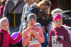 web_RM_Beh-Luzankami_434A4995