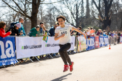 web_RM_Beh-Luzankami_434A5162