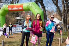 web_RM_Beh-Luzankami_434A5417